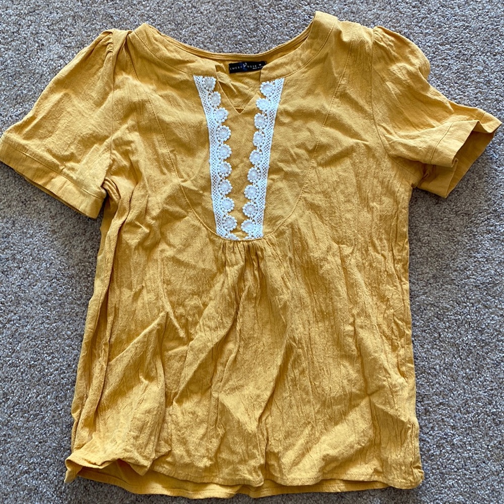Yellow Emery Rose Medium Shirt